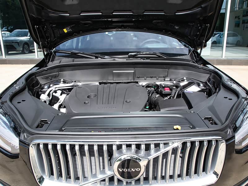 西安沃尔沃XC90降价消息！最新报价47.2万，仅此一次